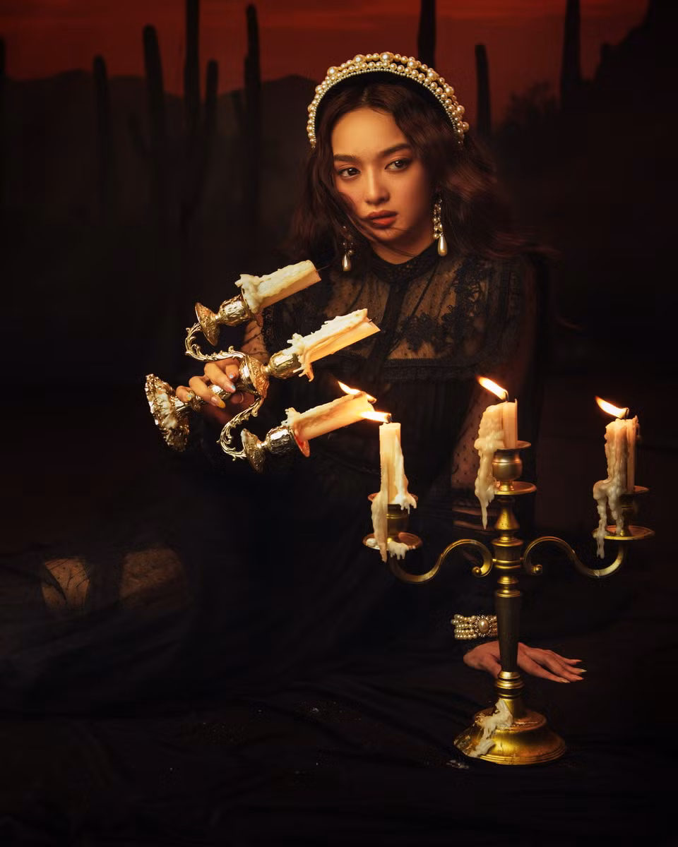 Kaity Nguyễn hóa “Quý Cô Trăng Máu” huyền bí, đầy ma mị trong bộ ảnh Halloween ảnh 3