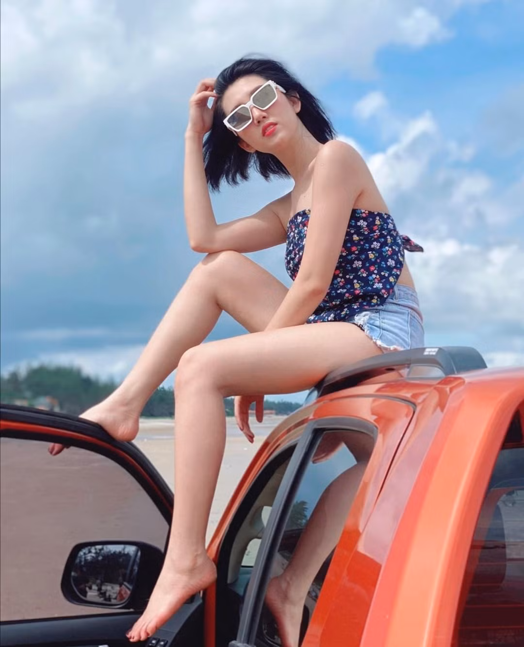 Các mỹ nhân showbiz Việt tuần qua diện style “bánh bèo” xinh không kém các idol Hàn ảnh 4