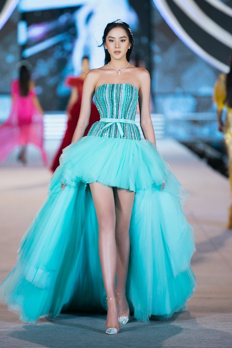 Khám phá profile ấn tượng của Top 5 Người đẹp Thời trang Hoa Hậu Việt Nam 2020 ảnh 4