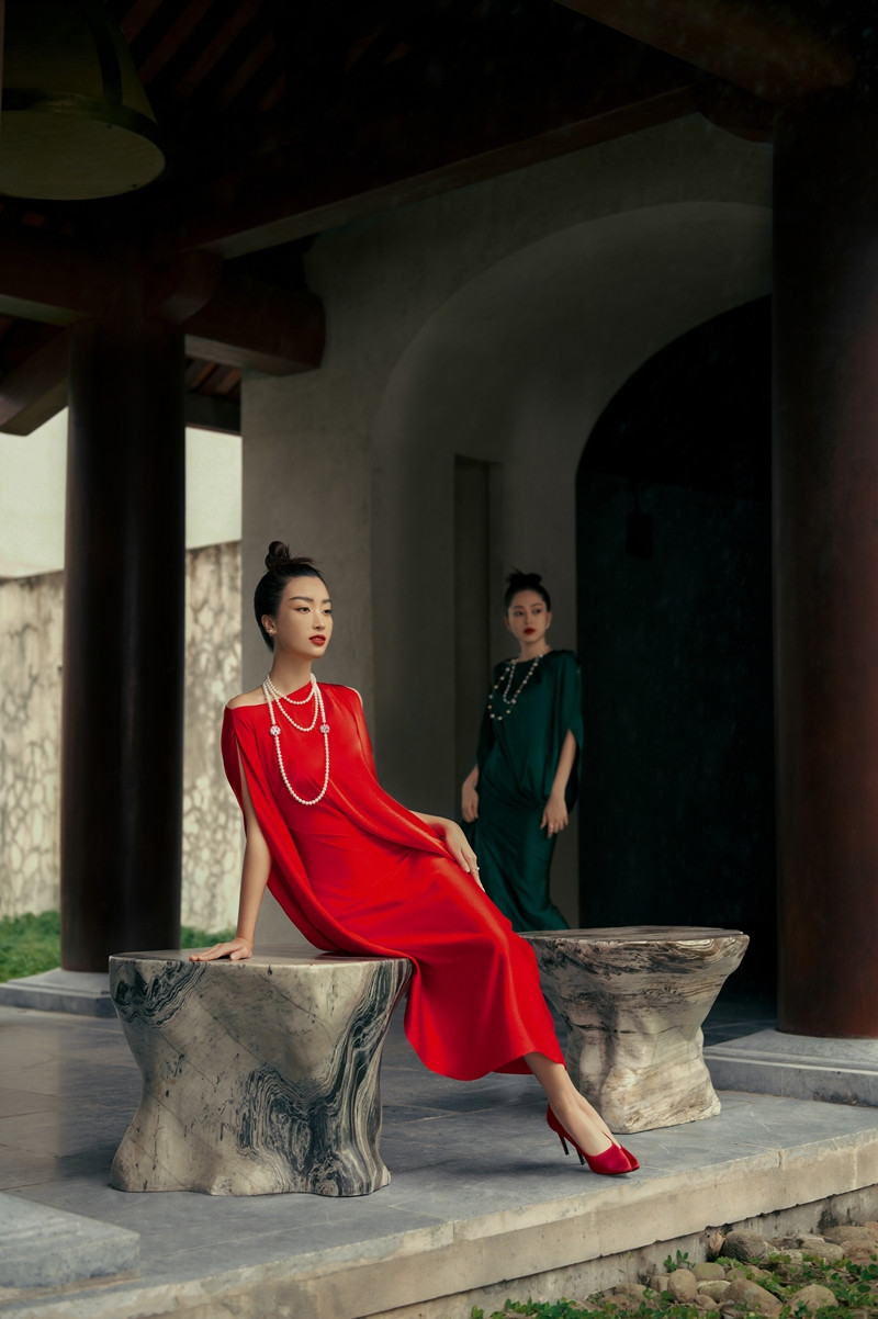 Hoa hậu Đỗ Mỹ Linh gợi ý chọn trang phục áo tứ thân cách điệu cho mùa Tết Tân Sửu ảnh 6