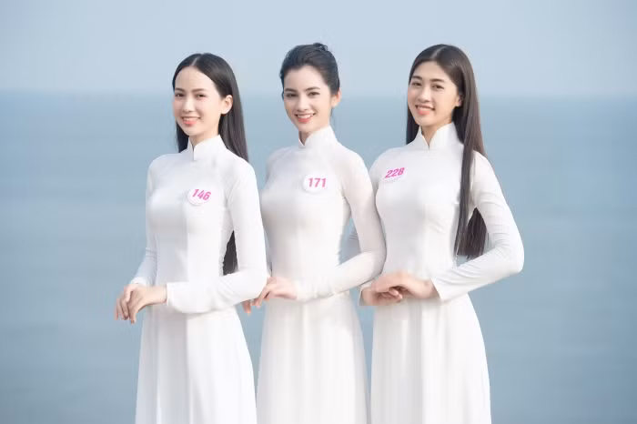 Dàn thí sinh Hoa Hậu Việt Nam 2020 khoe nhan sắc ngọt ngào trước biển trời Vũng Tàu ảnh 3