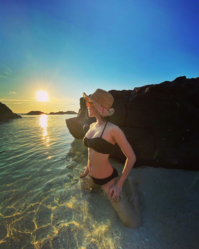 Thừa nhận xấu hổ không dám khoe body nhưng lâu lâu Diệu Nhi lại diện bikini “gây bão” ảnh 3