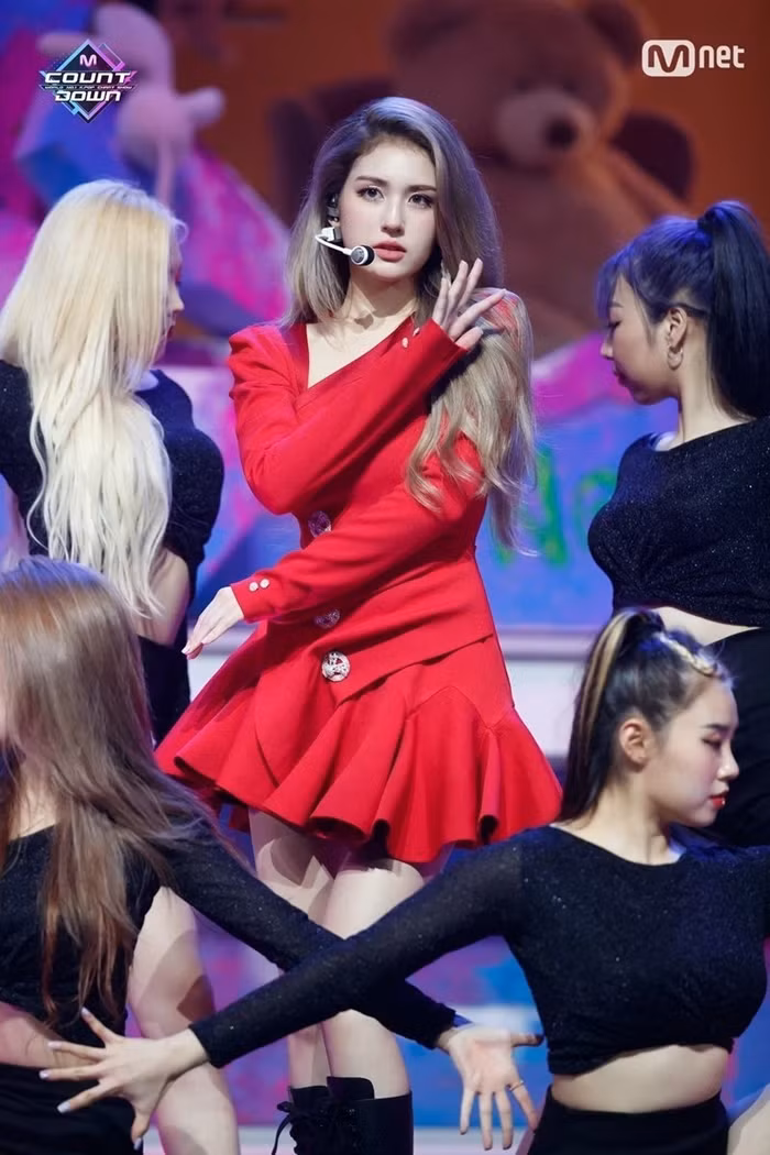 Nhờ Rosé (BLACKPINK) và Jeon Somi lăng xê, hai màu tóc này nhanh chóng trở nên cực kỳ hot ảnh 6