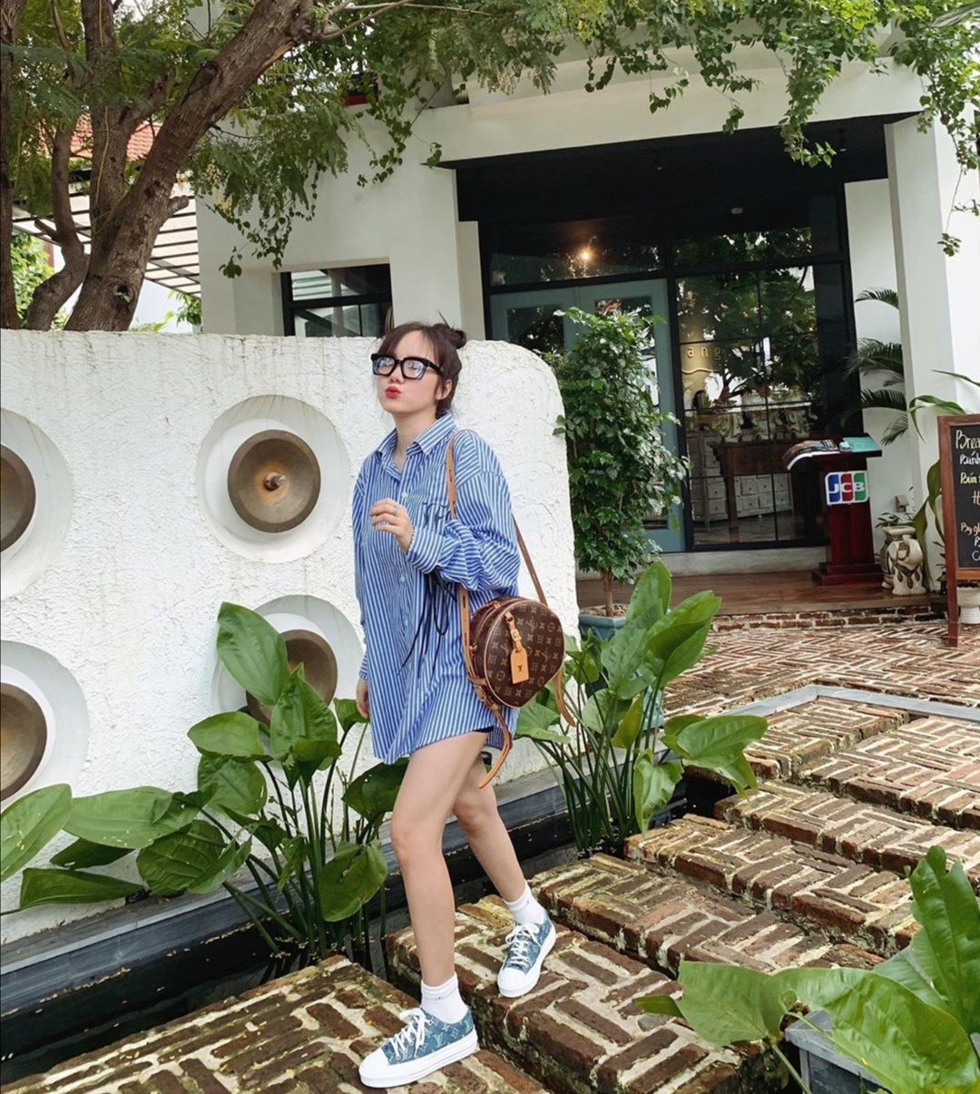 Mỹ nhân Việt Amee, Chi Pu, Hiền Hồ so kè nhan sắc với phong cách thời trang mới lạ ảnh 4