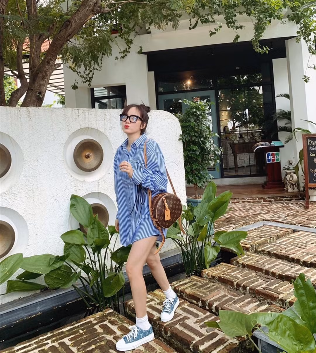 Mỹ nhân Việt Amee, Chi Pu, Hiền Hồ so kè nhan sắc với phong cách thời trang mới lạ ảnh 4