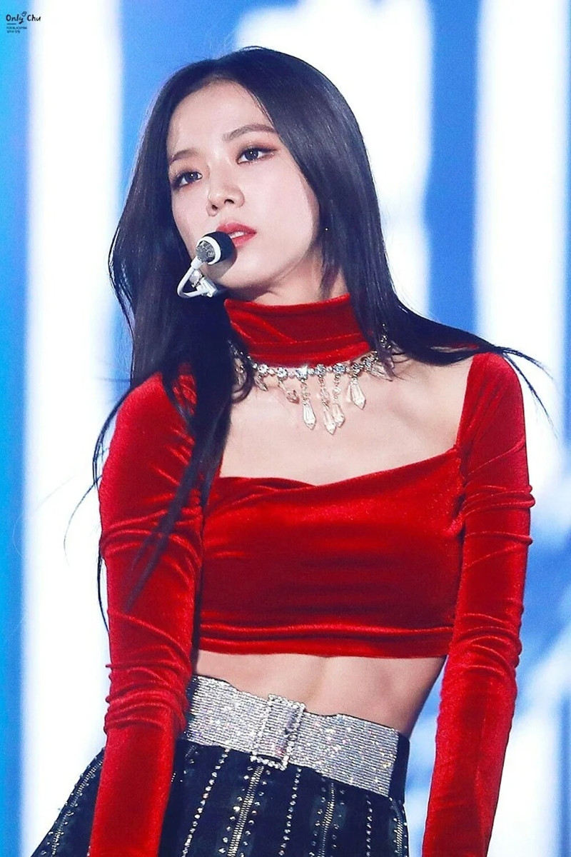 Muốn biết cơ bụng số 11 chuẩn của phái nữ trông thế nào, cứ nhìn Jisoo (BLACKPINK) là rõ ảnh 3