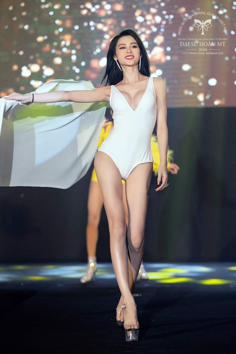 Đặt lên “bàn cân” nhan sắc của Top 3 Đại Sứ Hoàn Mỹ 2020, Trân Đài được khen nức nở ảnh 5