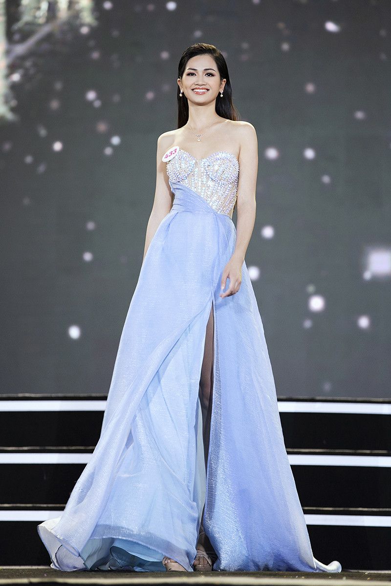 Top 35 Hoa hậu Việt Nam 2020 chính thức lộ diện trong trang phục dạ hội lộng lẫy ảnh 29