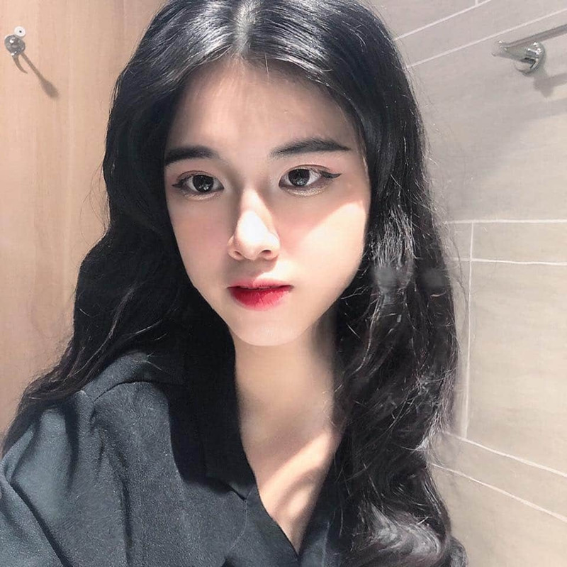 Đặng Phương Nhung - thí sinh 2K của Hoa Hậu Việt Nam sở hữu đôi chân dài miên man ảnh 4