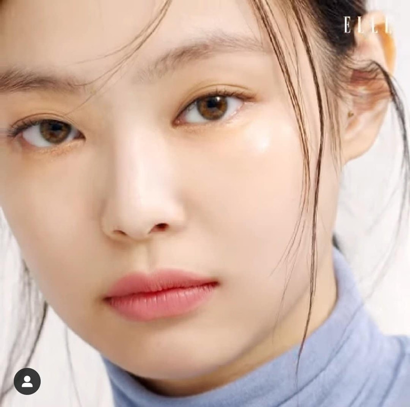 Dự đoán các màu son hot trong mùa Thu 2020 với bộ ảnh mới của Jennie (BLACKPINK) trên ELLE ảnh 7