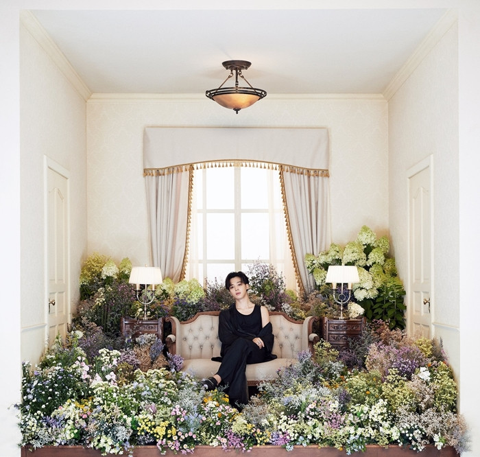 BTS tung ảnh teaser của Jimin: Netizen xuýt xoa quá xinh đẹp, đòi xin tên người make-up ảnh 1