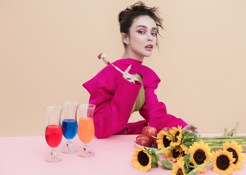 MLee khoe bộ ảnh thời trang cực chất như siêu mẫu quốc tế, mặc kín bưng vẫn nóng 100 độ ảnh 3