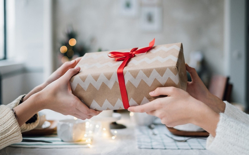 Những món quà giúp bạn “lấy lòng” 12 cung Hoàng đạo nhanh nhất ảnh 5