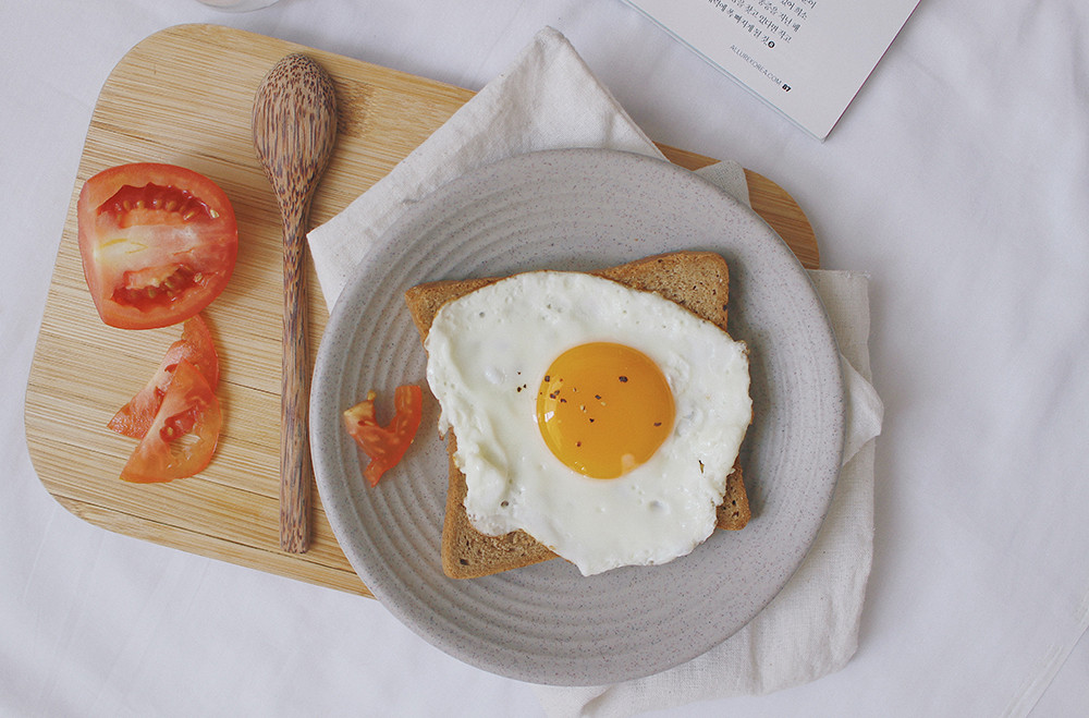 "Biến tấu” bánh mỳ đen thành những bữa ăn lành mạnh vừa ngon vừa đẹp mắt ảnh 5