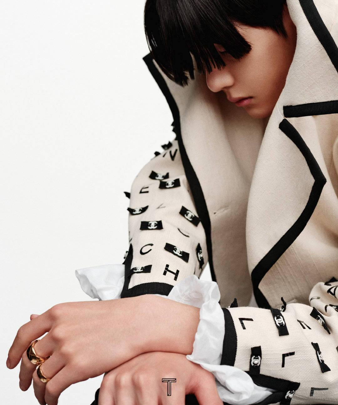 Đẳng cấp lưu lượng hàng đầu của Vương Nhất Bác giúp tạp chí “cháy hàng” chỉ sau vài giây ảnh 5