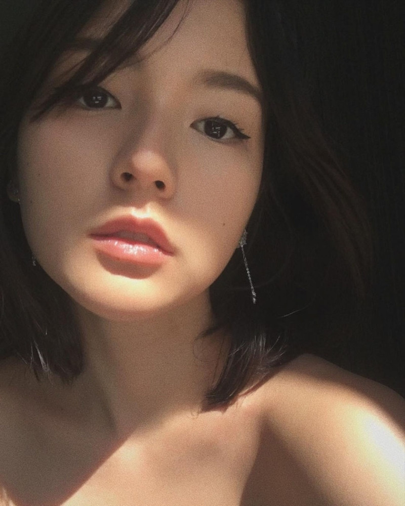 Nhan sắc cổ điển của cô gái khiến “sếp” Sơn Tùng yêu say đắm trong “Chúng Ta Của Hiện Tại“ ảnh 5