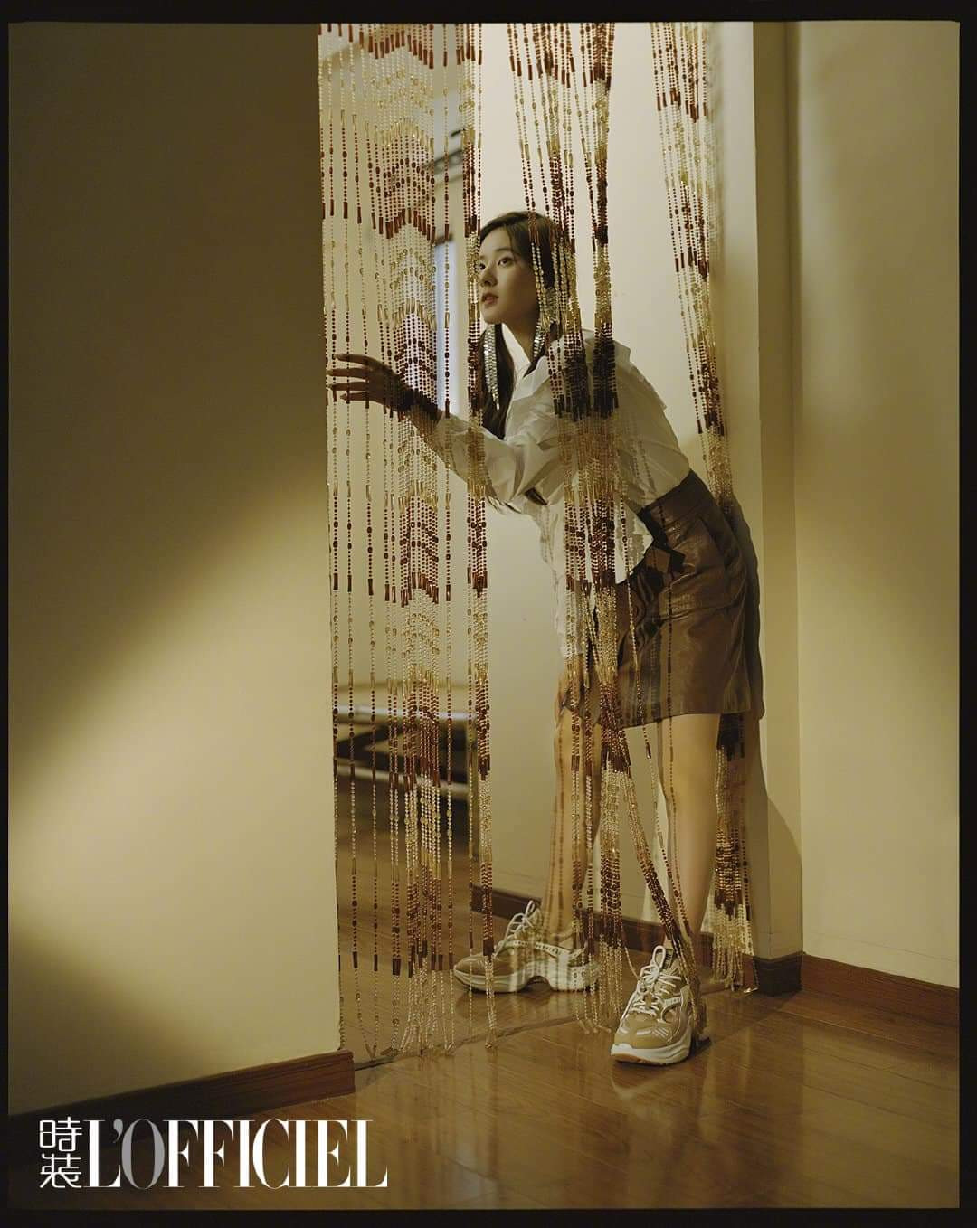 Thanh long đỏ bất ngờ làm “cameo” cho Triệu Lộ Tư trong bộ ảnh mùa Thu tuyệt đẹp ảnh 6