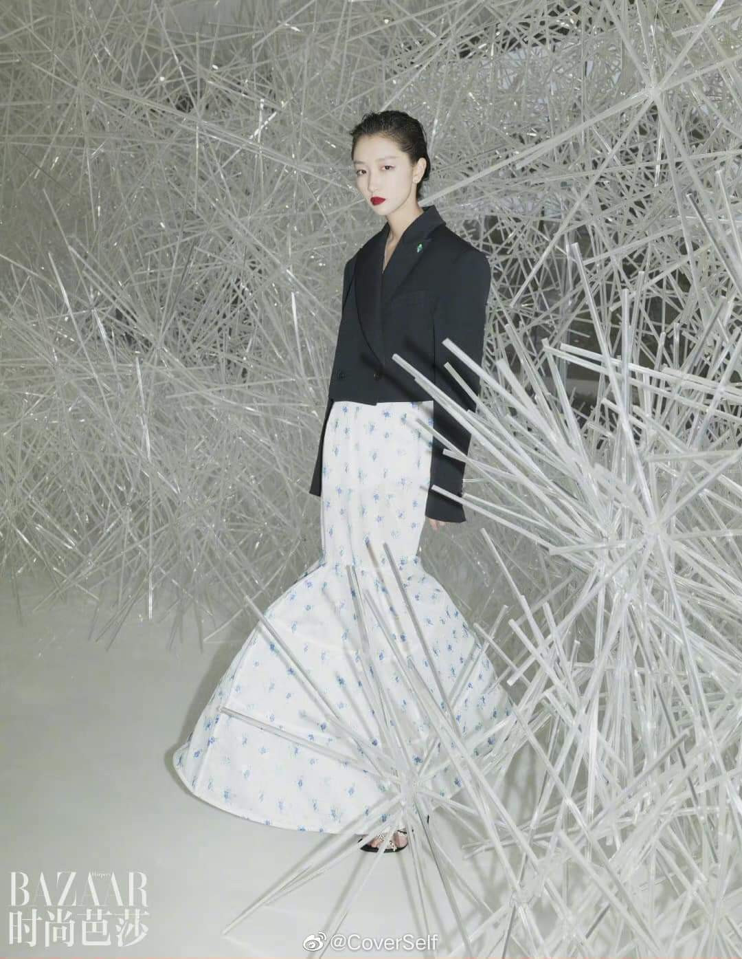 Tam kim Ảnh hậu Châu Đông Vũ bị chê “kém sang” trên bìa khai niên tạp chí Harper’s BAZAAR ảnh 8