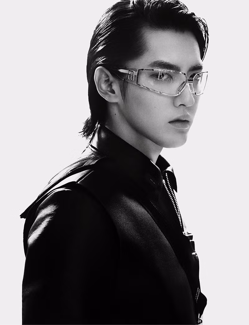 Mê mẩn với BST kính mùa Hè siêu ngầu của Ngô Diệc Phàm kết hợp với Gentle Monster ảnh 2