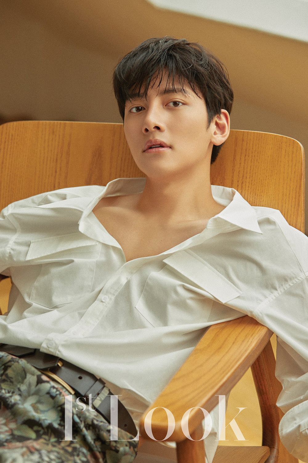 Ji Chang Wook khoe visual đỉnh cao trên 1st Look, góc hình nào cũng “vạn tiễn xuyên tim“ ảnh 5