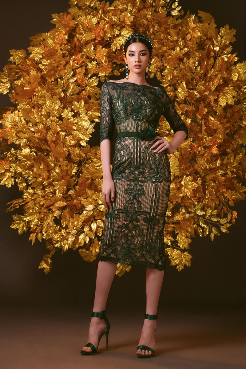 Cẩm Đan đẹp sắc sảo, khoe chân dài miên man trong trang phục dạ hội xanh ngọc lục bảo ảnh 10