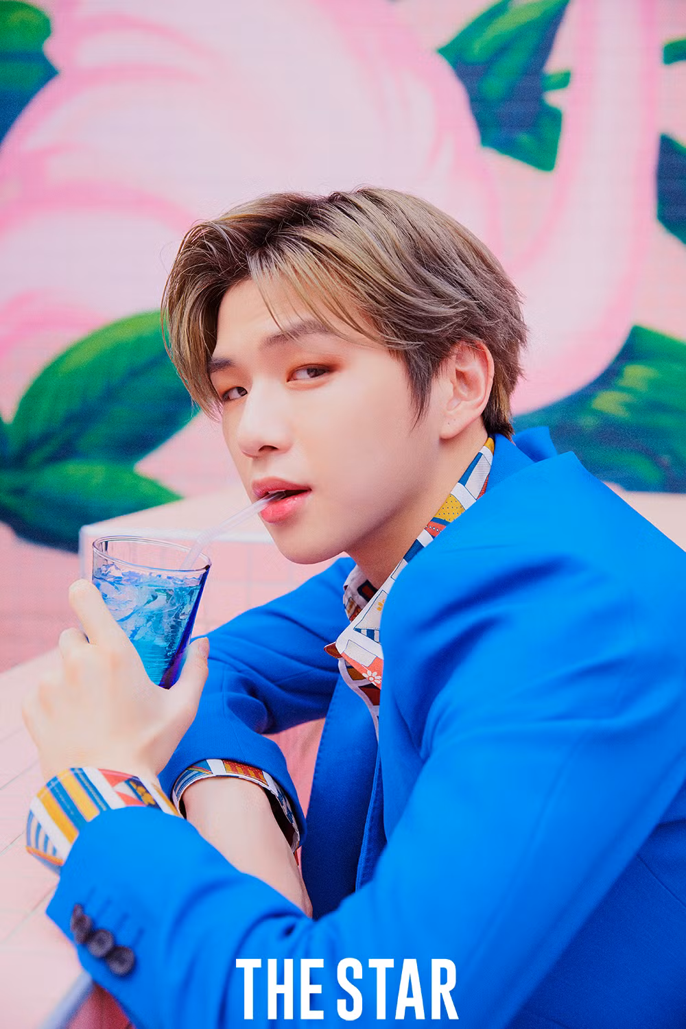 Ngắm Kang Daniel đáng yêu như một trái cam trong bộ ảnh mùa Hè trên The STAR ảnh 3