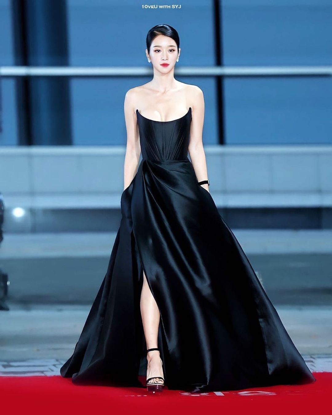 Seo Ye Ji có màn đáp trả “cực mặn” các bình luận khiếm nhã về bộ váy khoe vòng 1 tuần qua ảnh 1