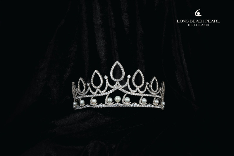 Ngắm cận cảnh vương miện, quyền trượng và ghế đăng quang của tân Hoa Hậu Việt Nam 2020 ảnh 7