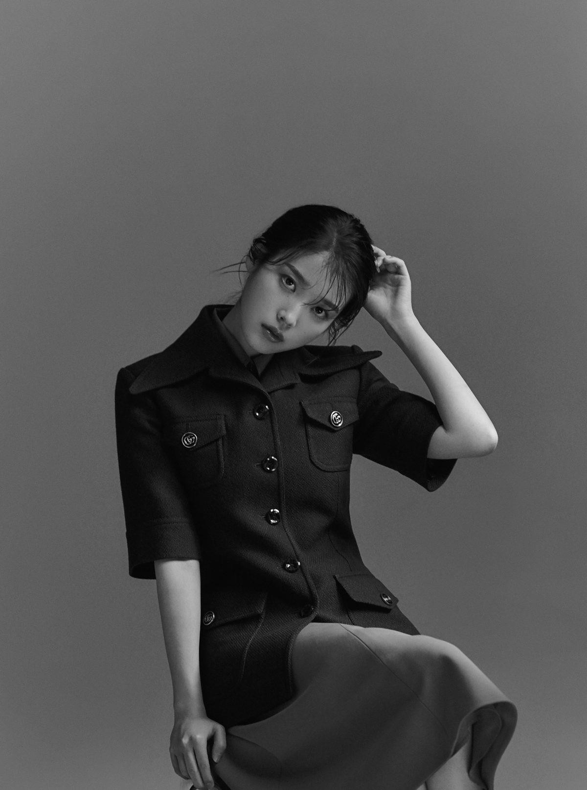 IU diện trang phục lịch lãm như một quý ông trên ấn phẩm GQ Man Of The Year ảnh 10