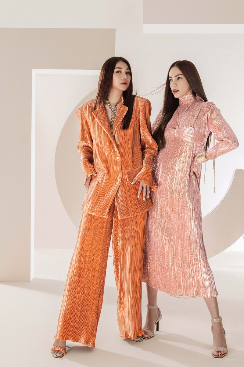Đầu năm mới, Thanh Hằng và Hà Hồ tung bộ ảnh đậm chất high-fashion, mãn nhãn từ cái nhìn đầu tiên! ảnh 8