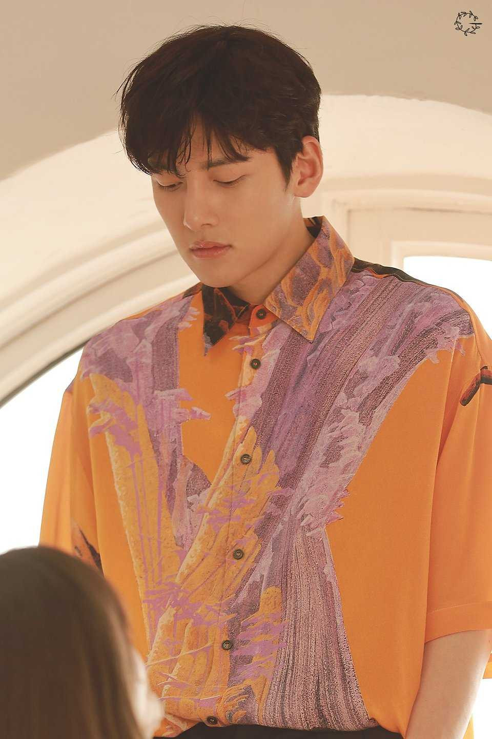 Loạt ảnh hậu trường của Ji Chang Wook khiến fangirl “lịm tim” vì visual quá đỉnh cao ảnh 7