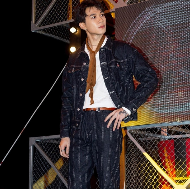 Ngắm “nội dung hấp dẫn” khiến các chị em không thể không thả tim của diễn viên Anh Tú ảnh 10