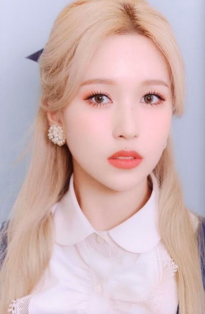 Netizen Hàn năn nỉ stylist cho TWICE “bê” trang phục album phiên bản Retro lên sân khấu ảnh 18