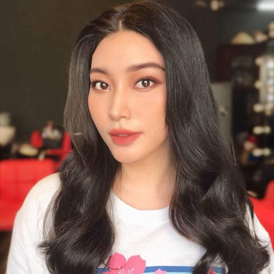 An Khương - người đẹp miền Trung của Hoa Hậu Việt Nam sở hữu mái tóc vạn người mê ảnh 2