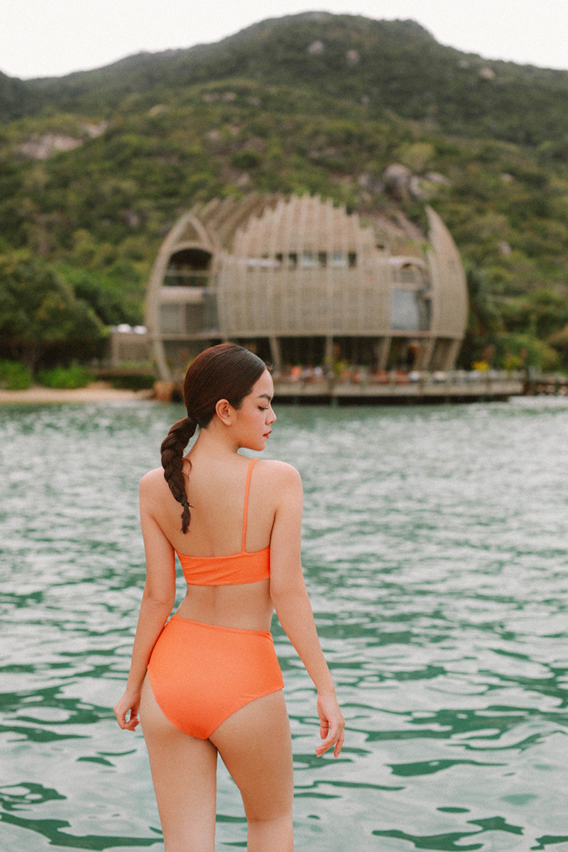 Hiếm khi khoe ảnh mặc bikini, Phạm Quỳnh Anh khiến netizen ngỡ ngàng vì sắc vóc quá đỉnh ảnh 4