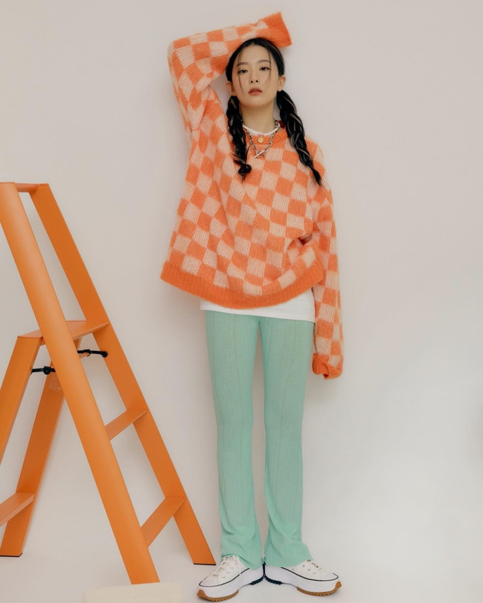 Seulgi (Red Velvet) siêu ngầu trong loạt ảnh quảng cáo cho mẫu giày mới của Converse All Star ảnh 4