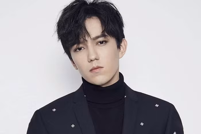 Top 10 Sao Nam Hấp Dẫn Nhất Châu Á 2020: Cực bất ngờ, chỉ có duy nhất 1 thành viên BTS! ảnh 9