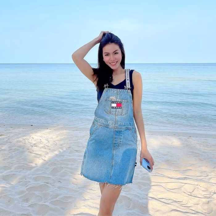 Lương Thùy Linh, Châu Bùi… cùng loạt sao Việt lăng xê kiểu áo đánh tan cái nóng đầu Hè ảnh 9