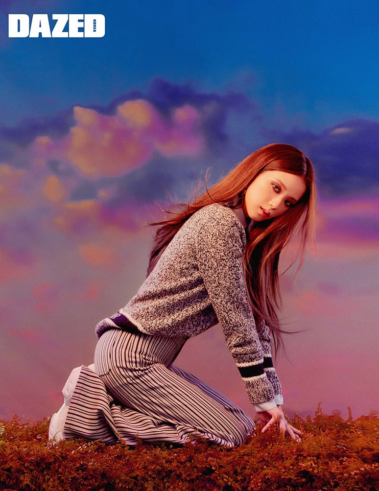 Jisoo BLACKPINK xinh như “tiên nữ” trên DAZED nhưng fan lại lo lắng vì điểm bất thường này ảnh 4