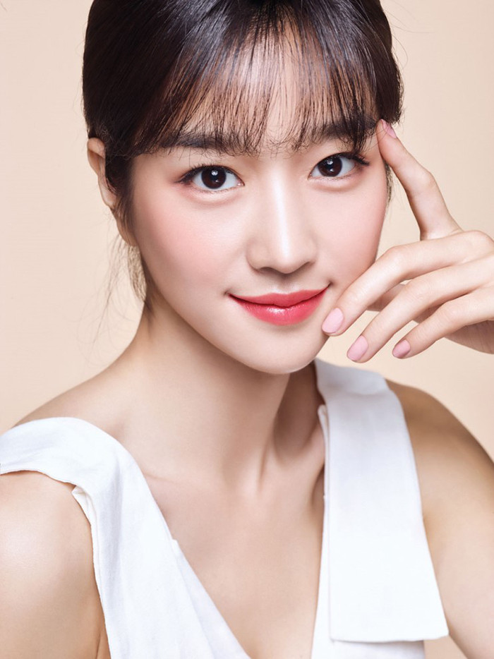 Bí kíp trang điểm sao cho thật xinh đẹp dành cho 12 cô nàng Hoàng đạo ảnh 3