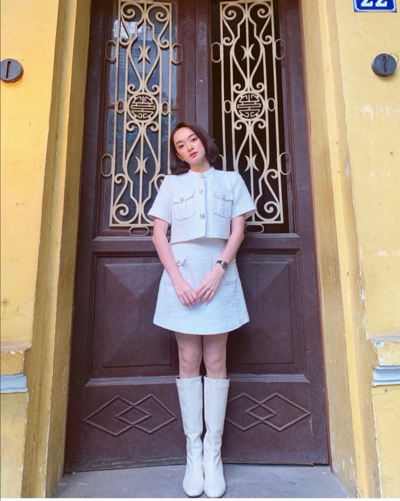 Học Kaity Nguyễn cách chọn trang phục "hack dáng" cực đỉnh, mét rưỡi mà cứ ngỡ mét bảy ảnh 5