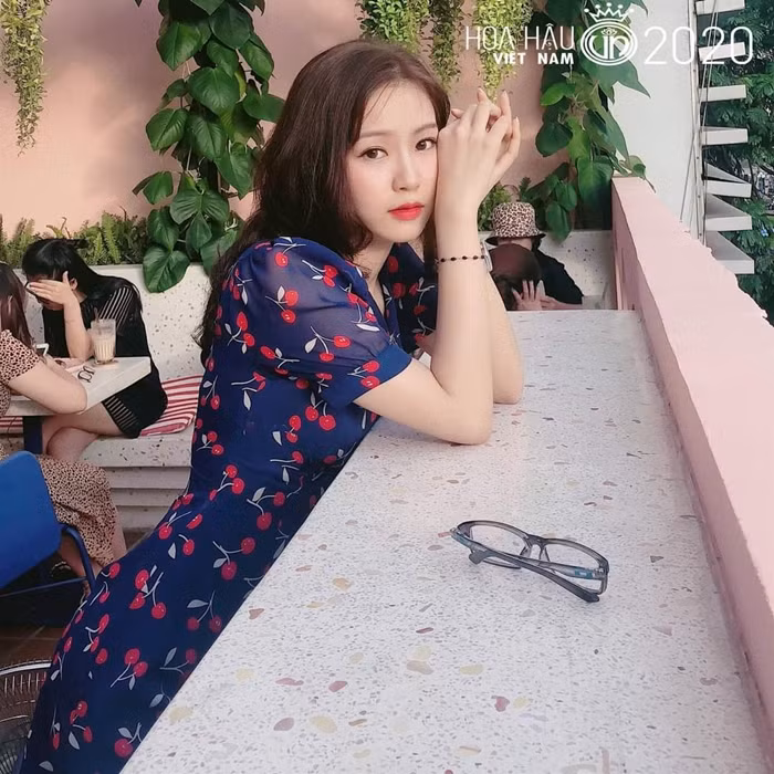 Thí sinh Hoa hậu Việt Nam mang nét đẹp “thần tiên tỉ tỉ” gần giống Hoa hậu Đặng Thu Thảo ảnh 3