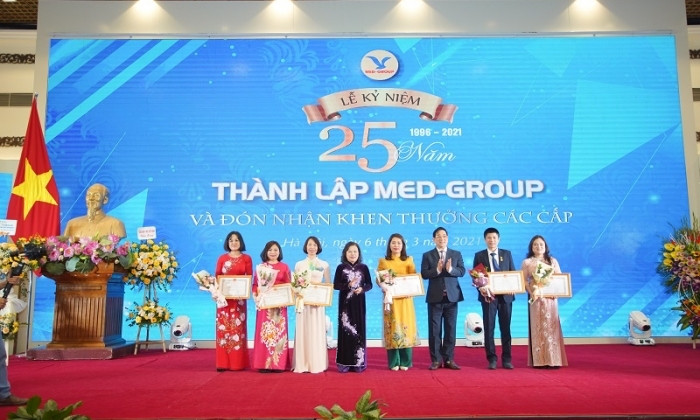 MED-GROUP nhìn lại chặng đường 25 năm phát triển ảnh 4