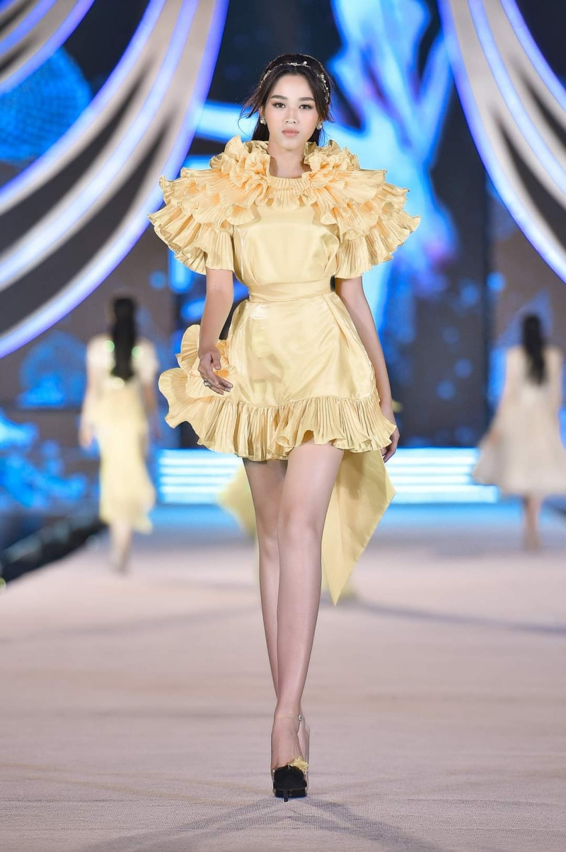 Khám phá profile ấn tượng của Top 5 Người đẹp Thời trang Hoa Hậu Việt Nam 2020 ảnh 11