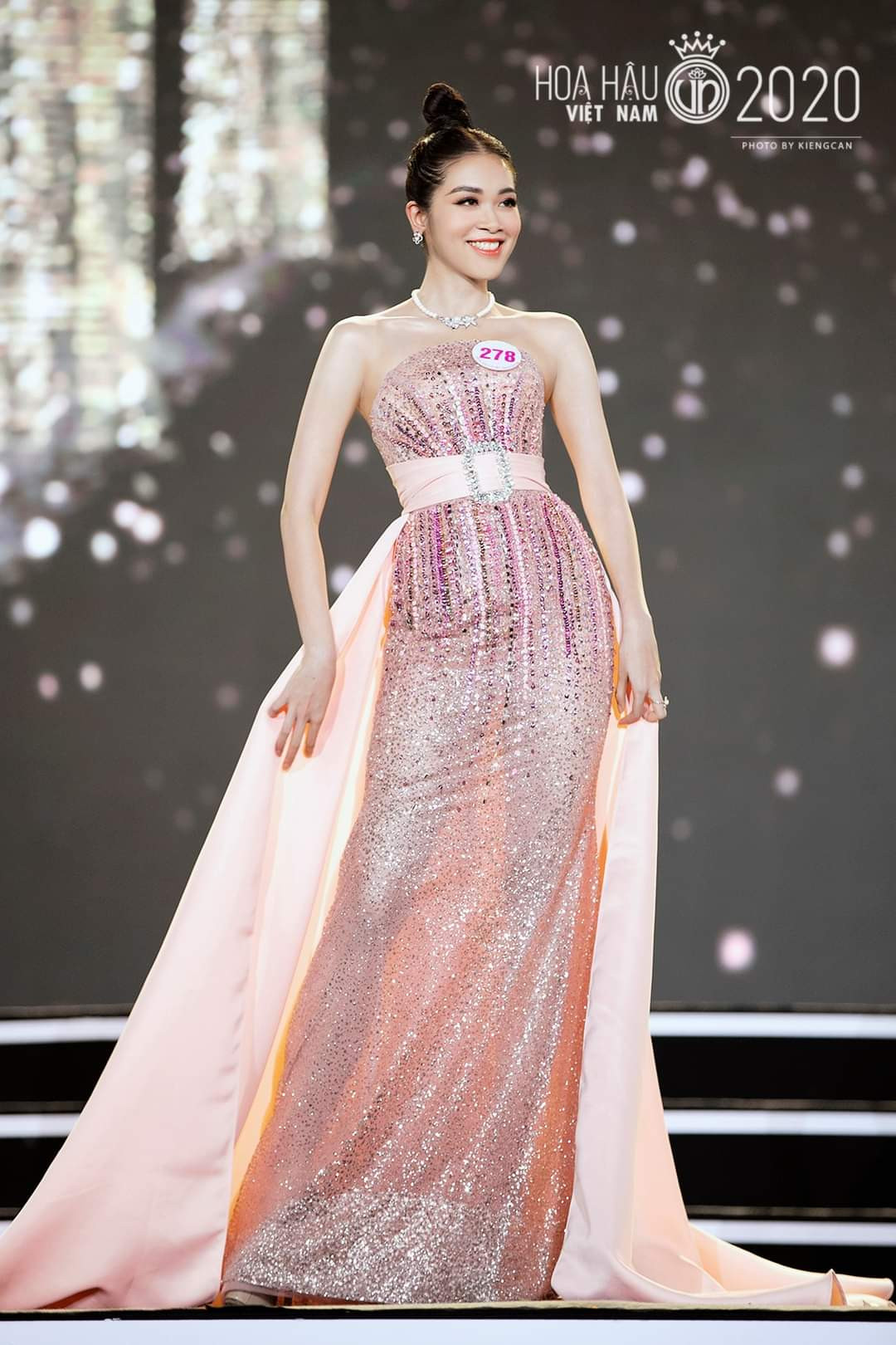 13 thí sinh khu vực miền Bắc vào Chung kết Hoa Hậu Việt Nam có profile “chất như nước cất“ ảnh 3