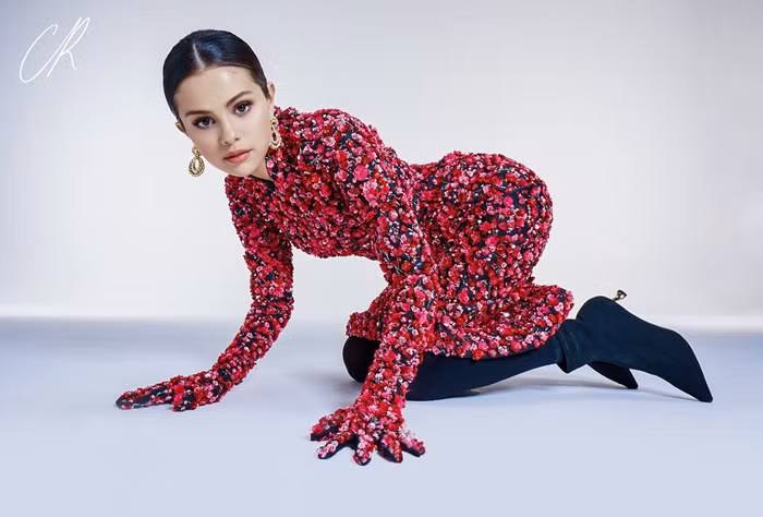 Selena Gomez khoe body cực phẩm như siêu mẫu trên bìa “mở hàng” tạp chí CR bản Trung ảnh 16