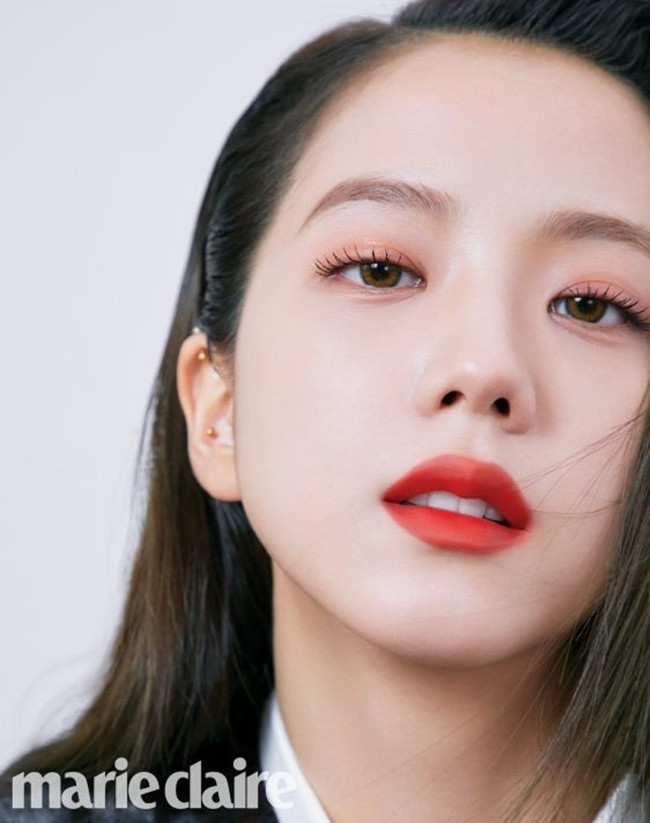 Vừa kiêu sa vừa dịu dàng lại có phần nổi loạn, chỉ có thể là Jisoo (BLACKPINK)! ảnh 5