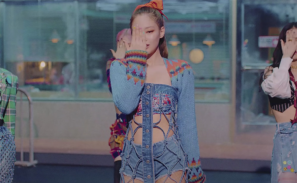 Bộ trang phục gây tò mò nhất của Jennie trong Lovesick Girls cuối cùng cũng được khám phá ảnh 1