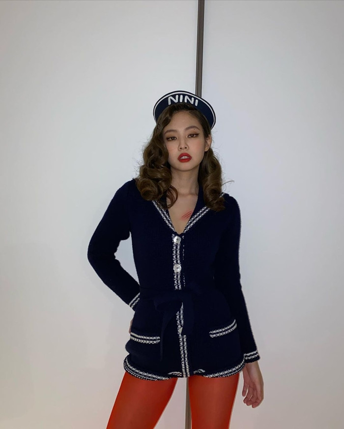 Netizen khen Jennie (BLACKPINK) quá cao tay khi biến tấu trang phục Halloween ảnh 5