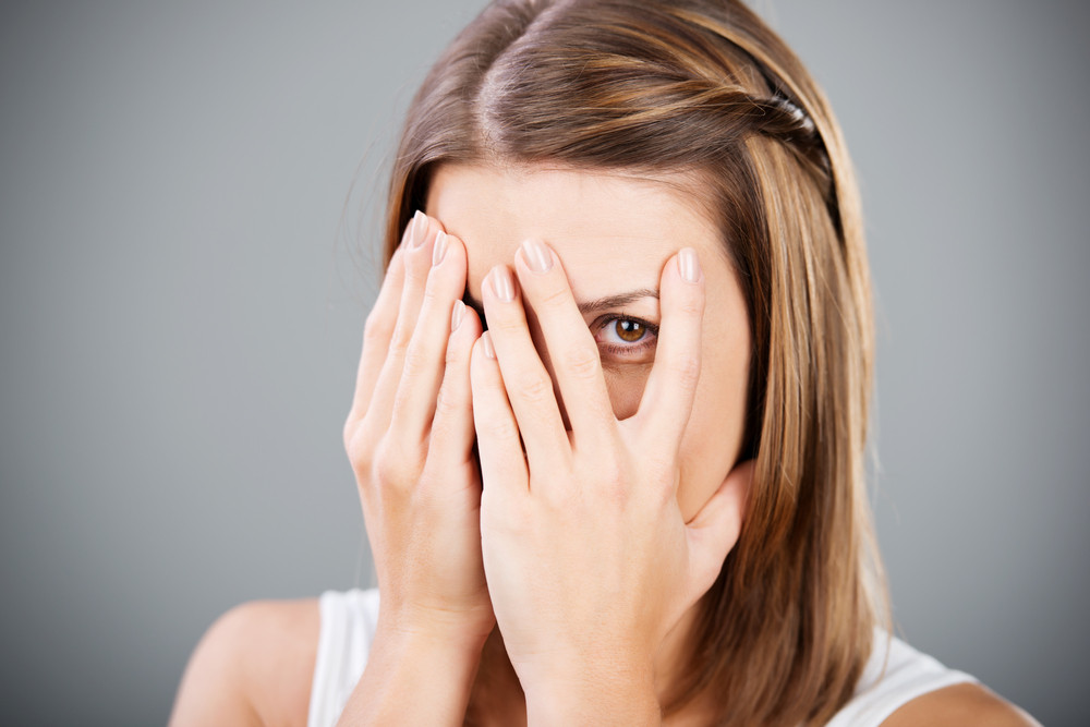 Khí hư - “Người bạn” màu trắng đỏng đảnh và khó hiểu không kém gì cô bạn nguyệt san ảnh 1